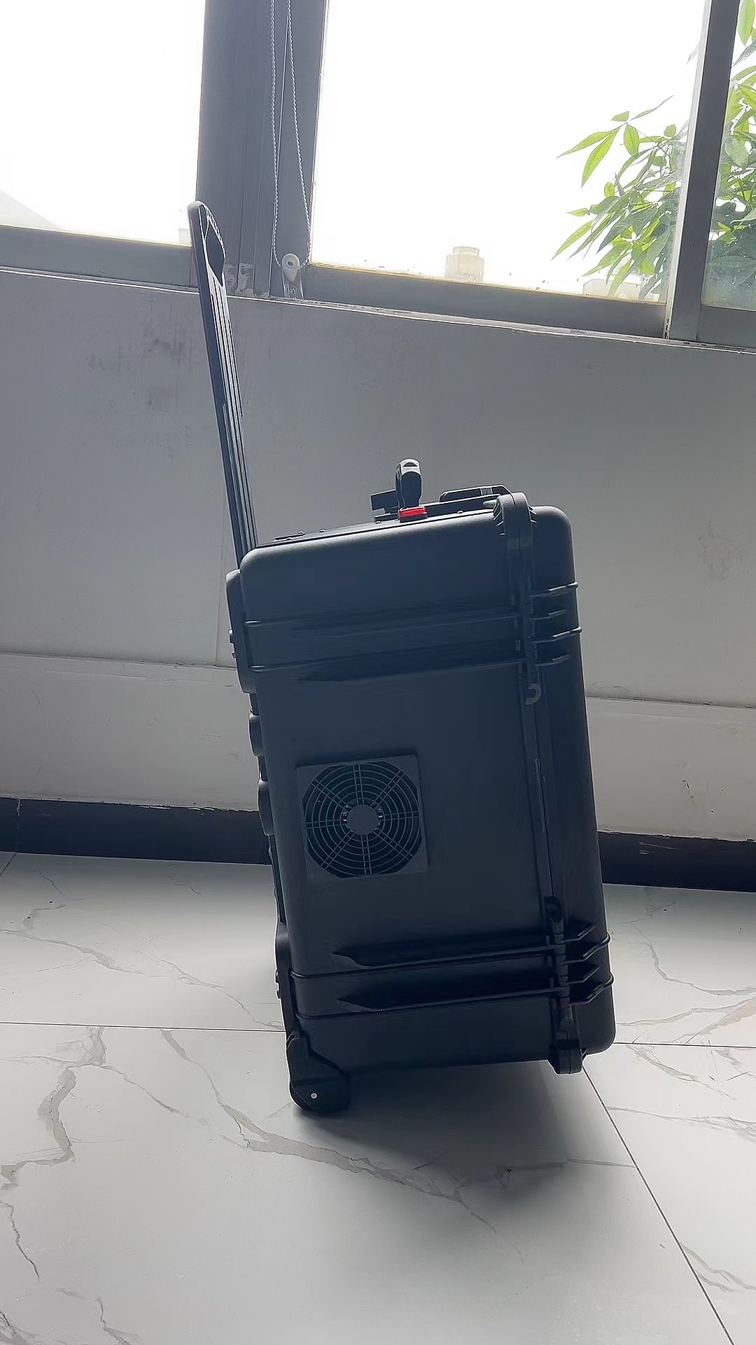 石河镇手拉箱型移动通信干扰器